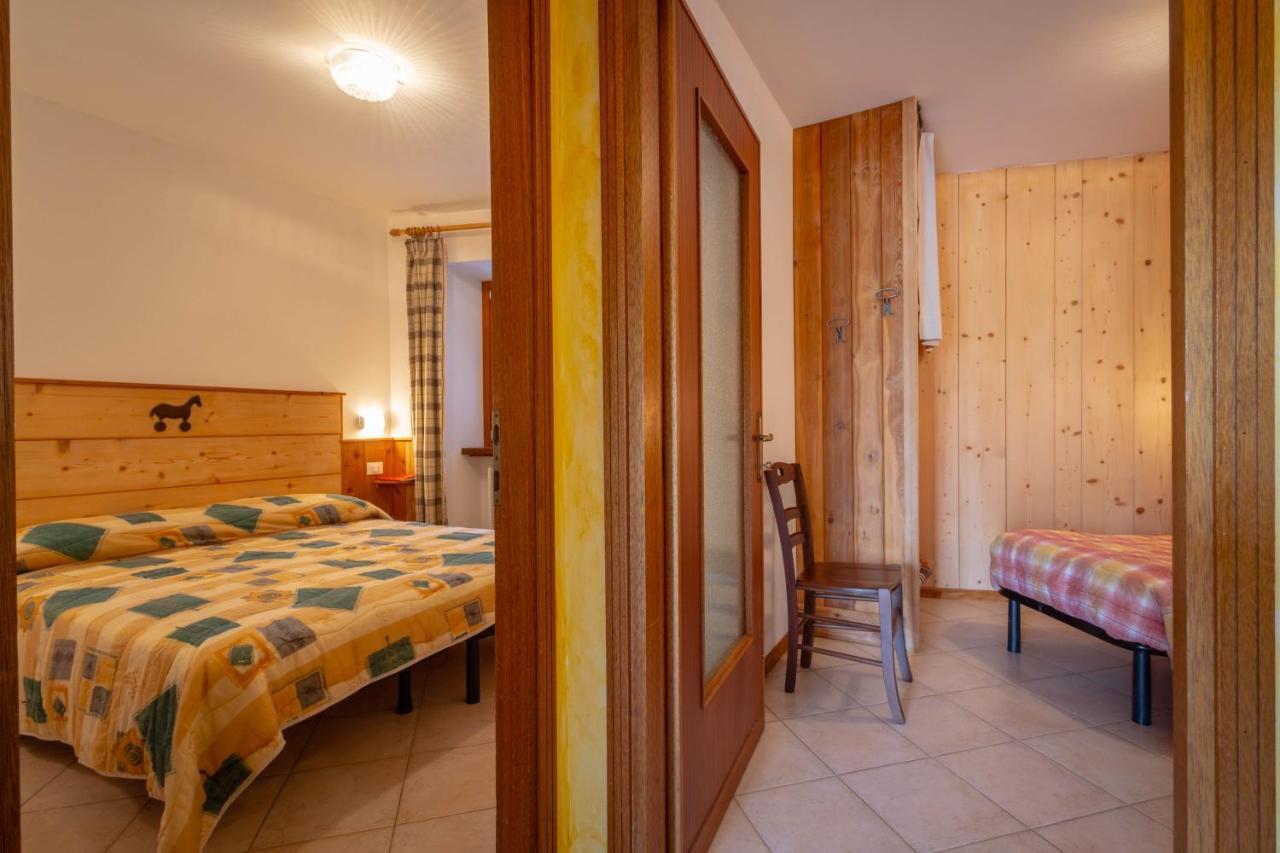 Le Vieux Noyer - Appartamenti Al Verde Villaggio Di Rumiod Saint-Pierre Εξωτερικό φωτογραφία