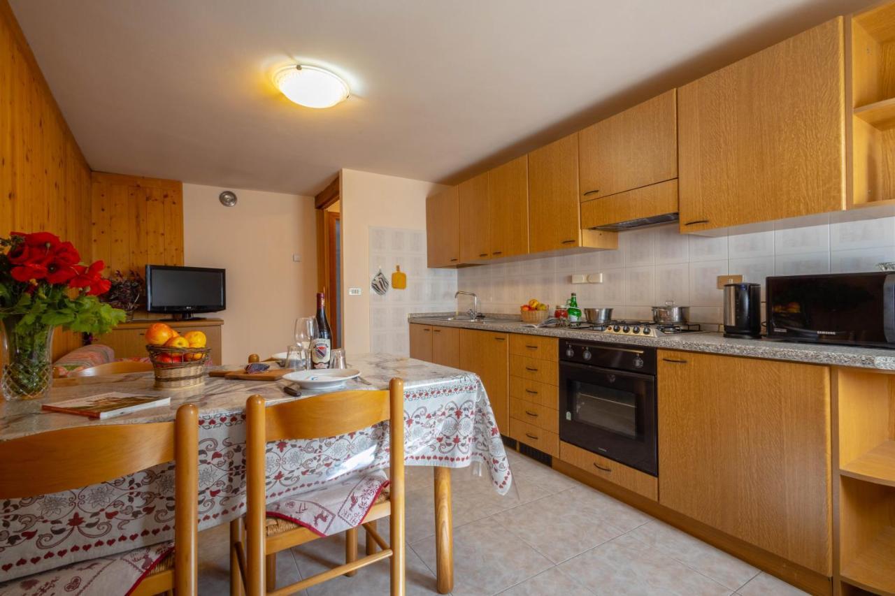 Le Vieux Noyer - Appartamenti Al Verde Villaggio Di Rumiod Saint-Pierre Εξωτερικό φωτογραφία