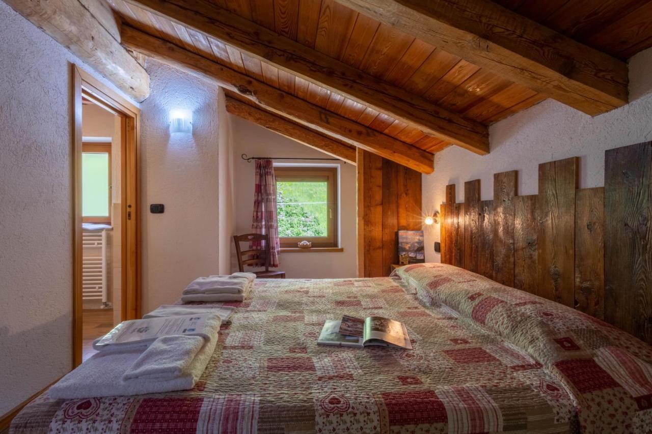 Le Vieux Noyer - Appartamenti Al Verde Villaggio Di Rumiod Saint-Pierre Εξωτερικό φωτογραφία