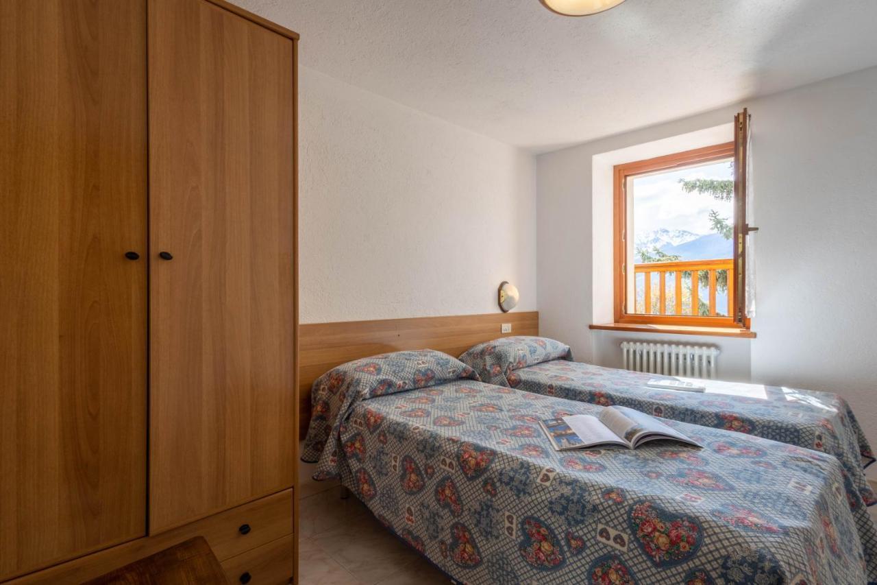 Le Vieux Noyer - Appartamenti Al Verde Villaggio Di Rumiod Saint-Pierre Εξωτερικό φωτογραφία