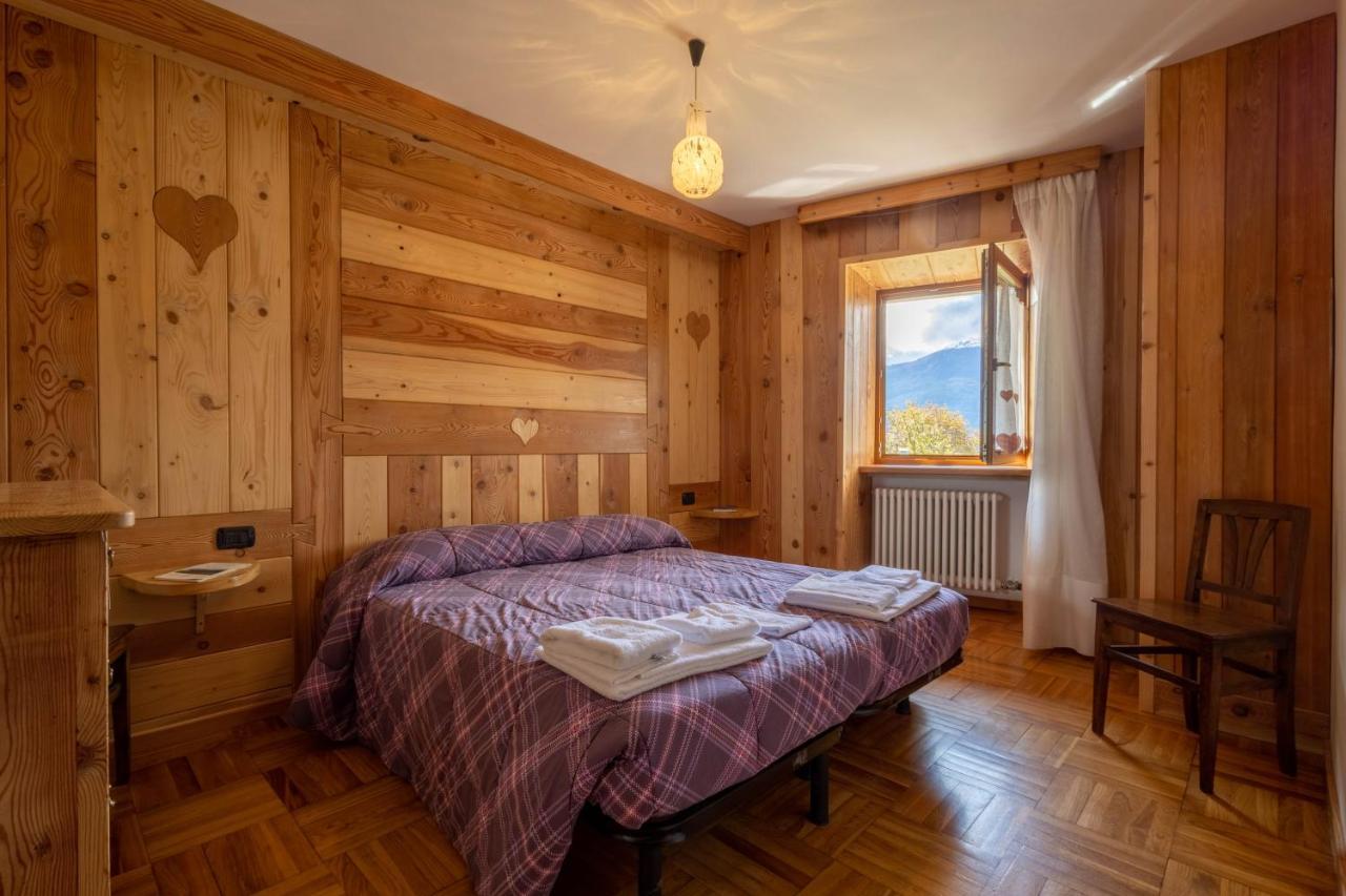 Le Vieux Noyer - Appartamenti Al Verde Villaggio Di Rumiod Saint-Pierre Εξωτερικό φωτογραφία