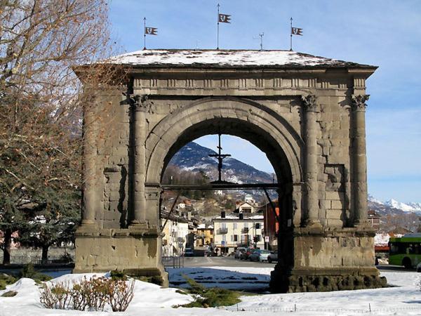 Le Vieux Noyer - Appartamenti Al Verde Villaggio Di Rumiod Saint-Pierre Εξωτερικό φωτογραφία